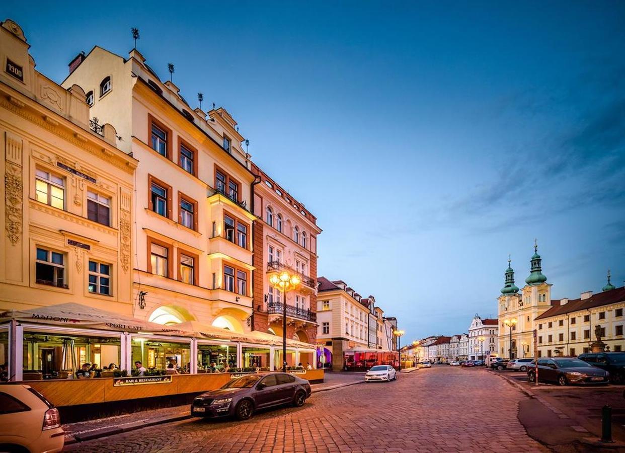 Fifty Shades Of Gray Studio, City Center Hradec Kralove Exterior photo